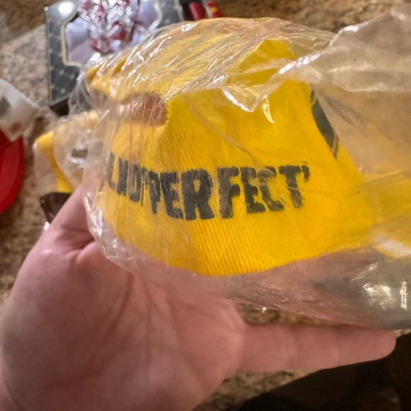 Al Capone Cigar hat and sunglasses - Picture 5 of 5